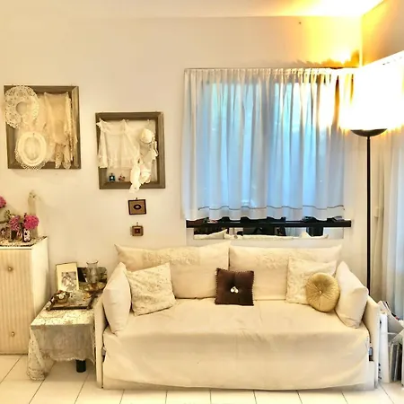 Apartman Affittasi Charme Portosole Con Piscina, Accesso Al Mare E Alla Ciclabile E Campo Tennis San Remo